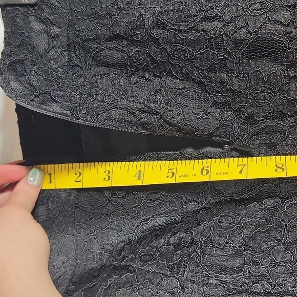 Black Lace mini skirt size 10 by Express - Picture 14 of 14